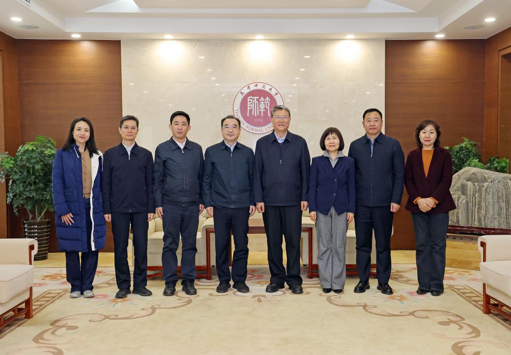 增强用习近平新时代中国特色社会主义思