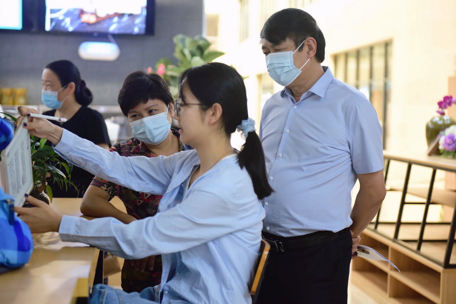 为切实做好疫情常态化防控形势下新学期
