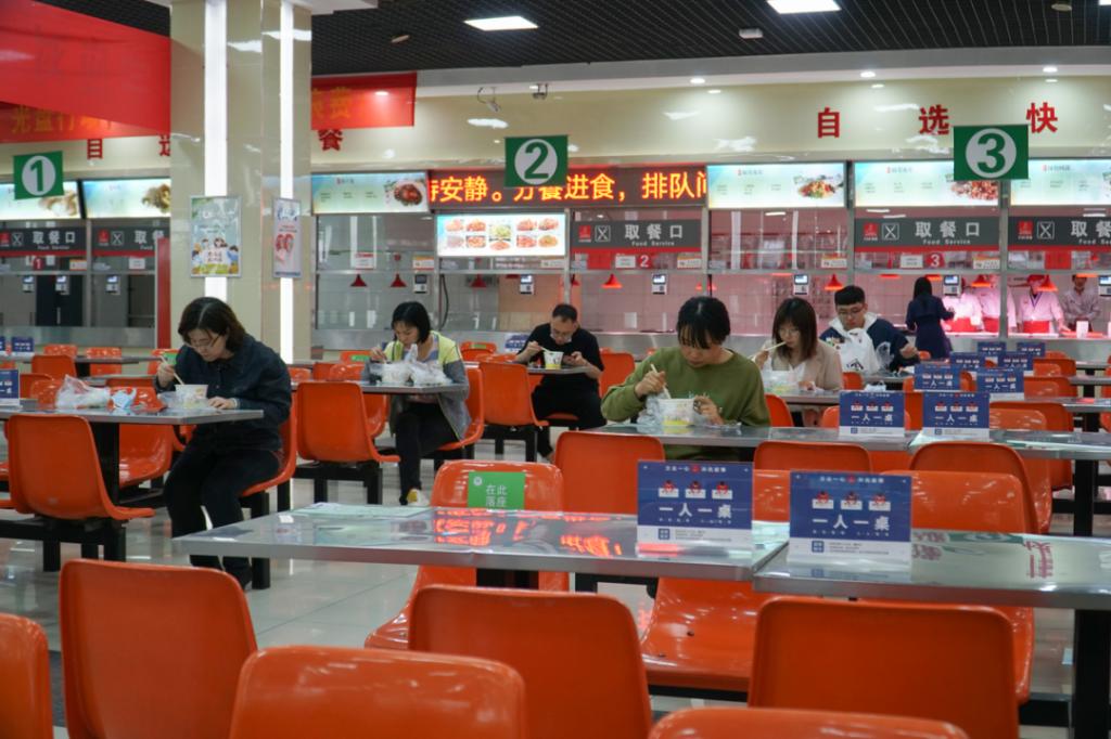 全力做好保障工作