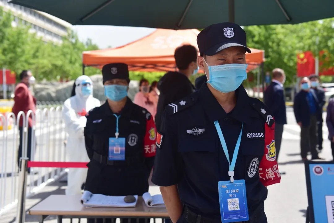 相关职能部门党员“突击队”成员