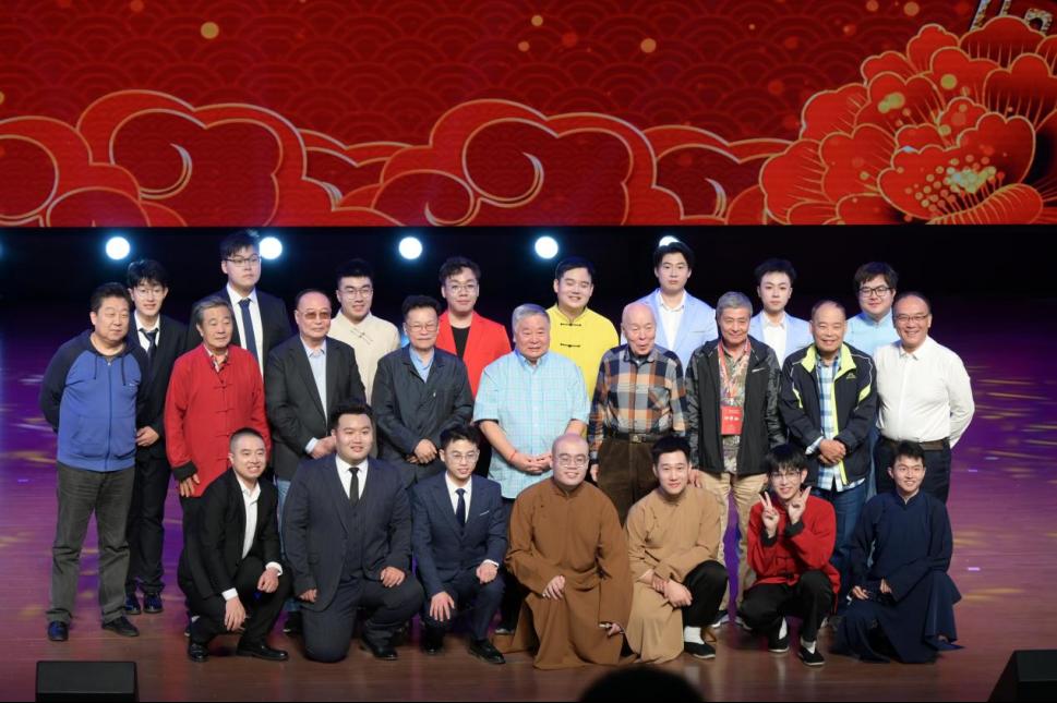 天津市文联原党组书记